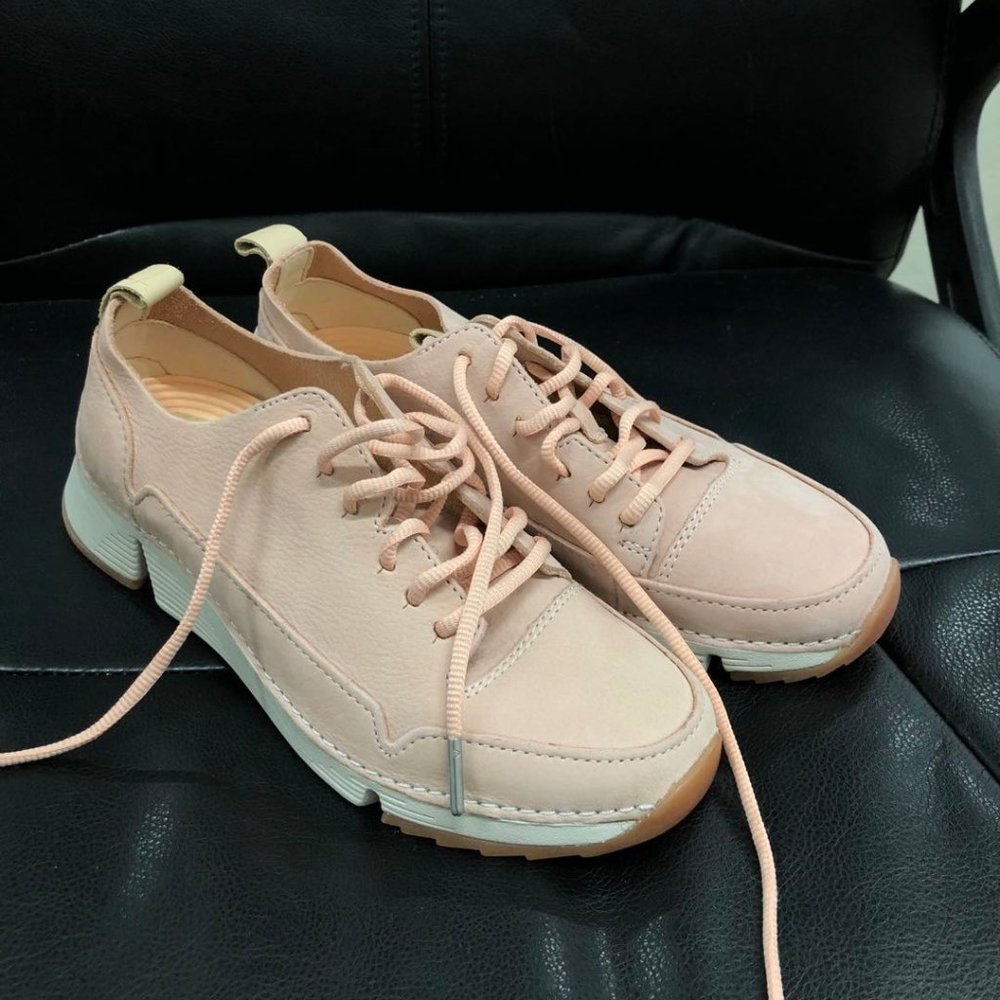 Womens clarks shoes